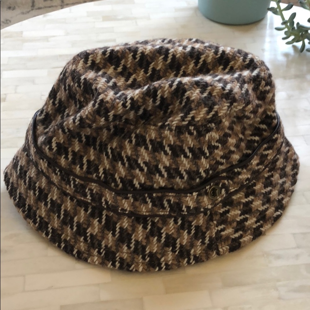 Coach winter hat